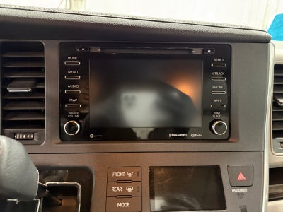 2019 Toyota Sienna XLE Premium
