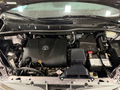 2019 Toyota Sienna XLE Premium