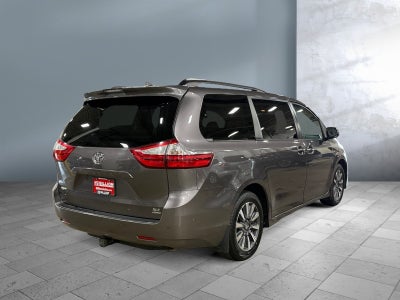 2019 Toyota Sienna XLE Premium