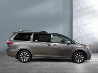 2019 Toyota Sienna XLE Premium