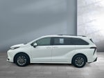 2023 Toyota Sienna LE