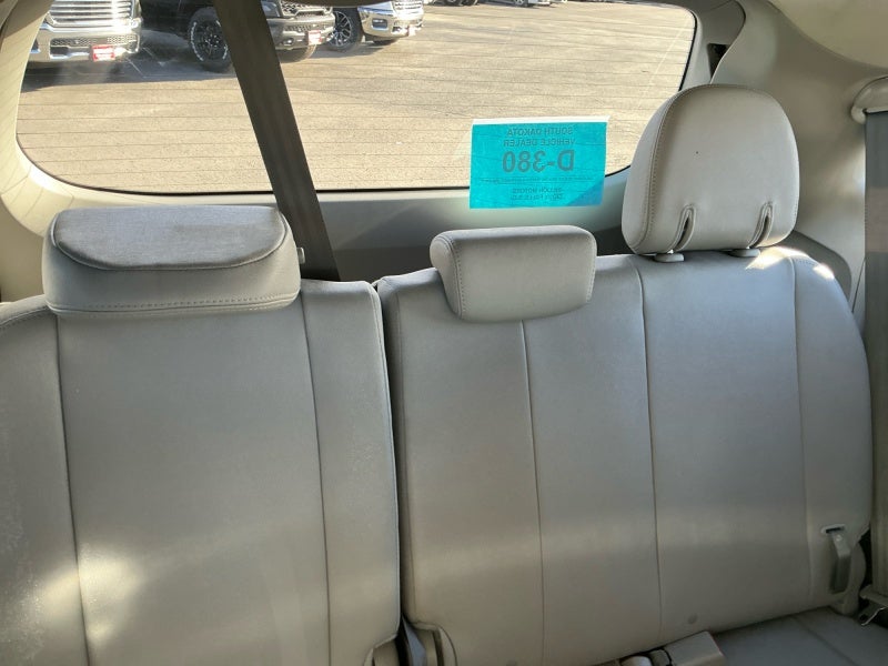 2018 Toyota Sienna XLE