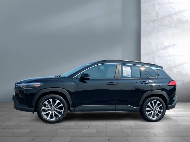 2024 Toyota Corolla Cross XLE