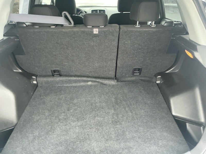 2025 Mitsubishi Outlander Sport ES