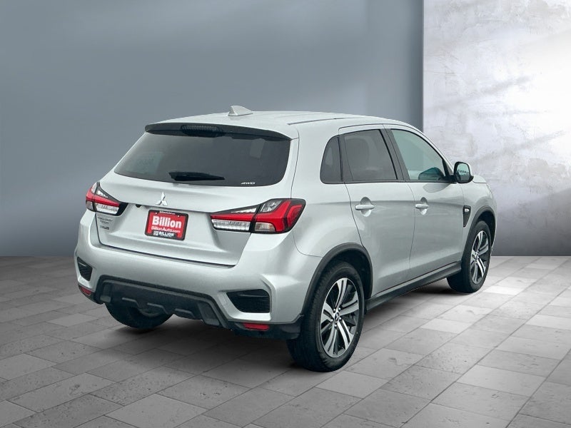 2025 Mitsubishi Outlander Sport ES