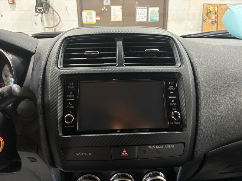 2025 Mitsubishi Outlander Sport SE