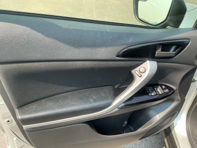 2022 Mitsubishi Eclipse Cross LE