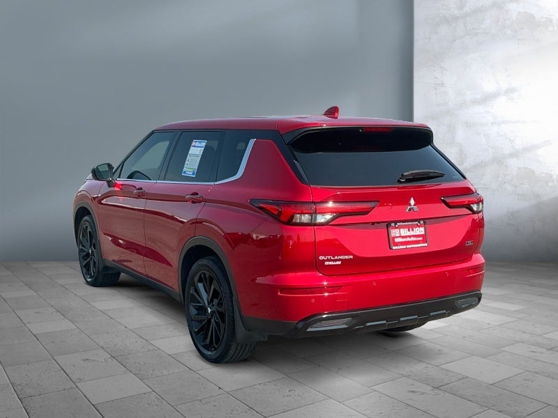 2023 Mitsubishi Outlander SE Special Edition