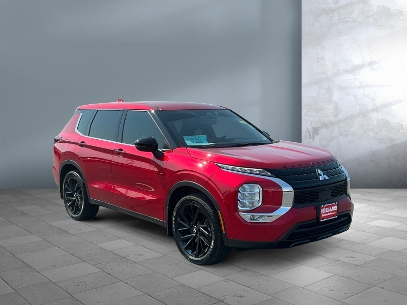 2023 Mitsubishi Outlander SE Special Edition