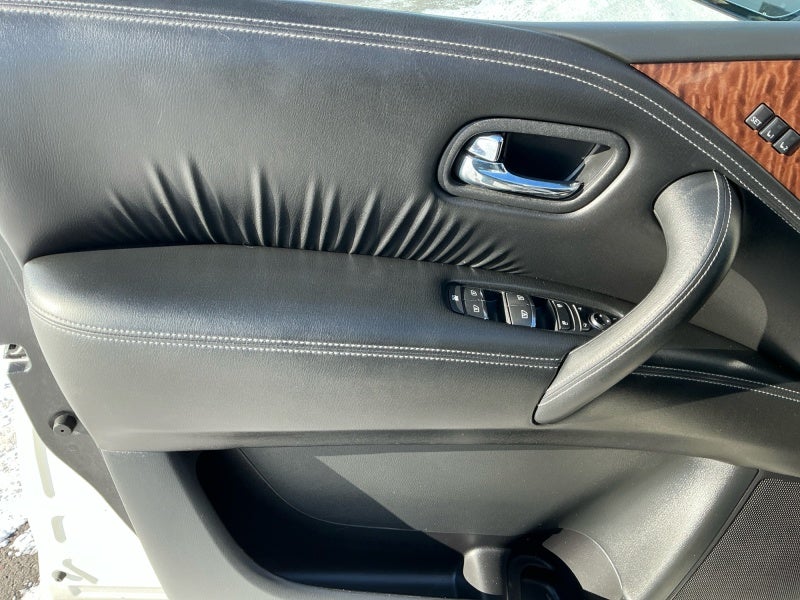 2020 Nissan Armada Platinum