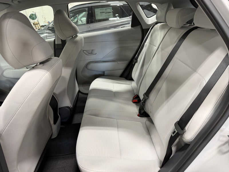 2027 Hyundai KONA SE