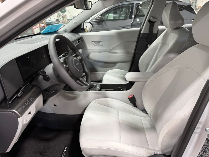 2027 Hyundai KONA SE
