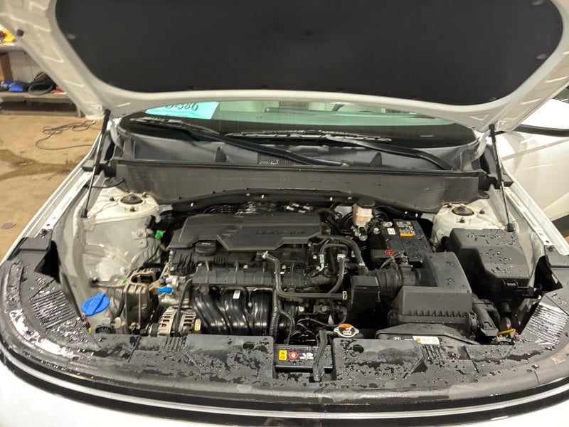 2025 Hyundai KONA SE