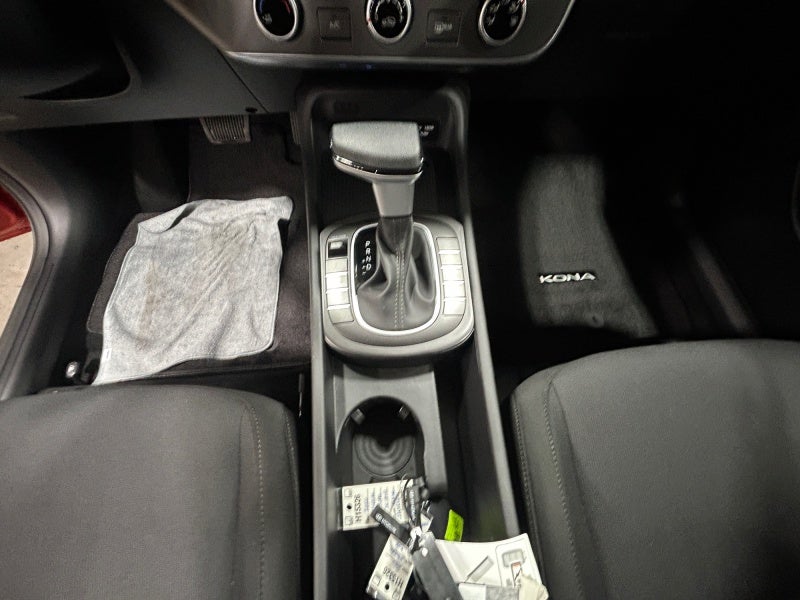 2026 Hyundai KONA SE