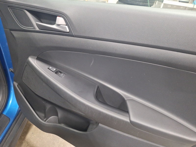 2018 Hyundai TUCSON SE