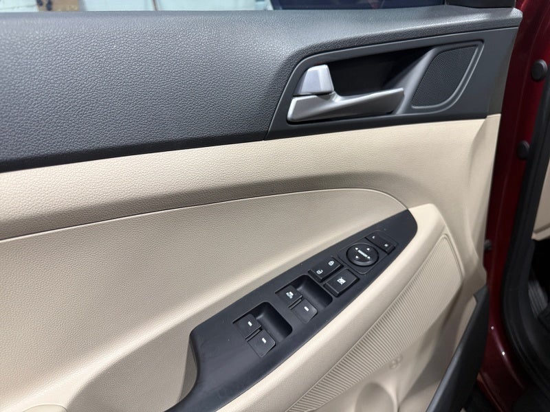 2018 Hyundai TUCSON SEL