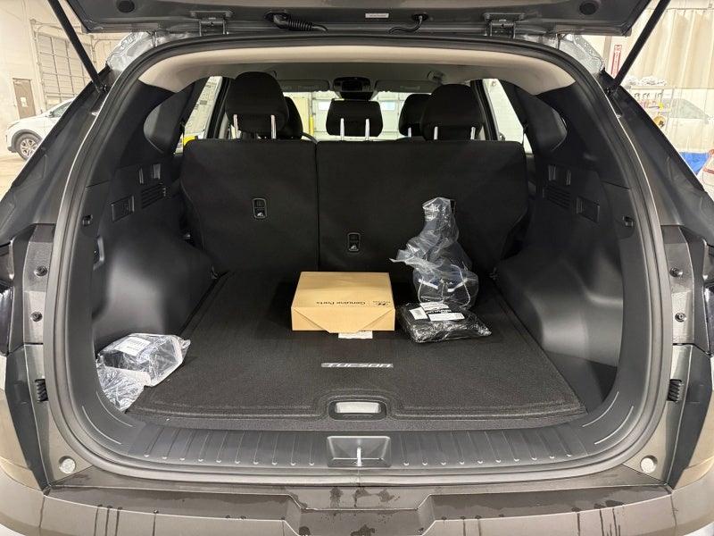 2026 Hyundai TUCSON HYBRID Blue SE