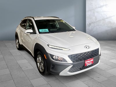 2022 Hyundai KONA SEL