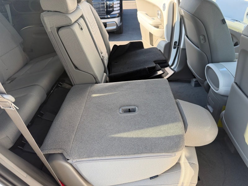 2026 Hyundai PALISADE SE