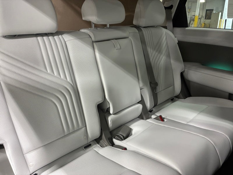 2026 Hyundai PALISADE HYBRID SEL Premium 8P