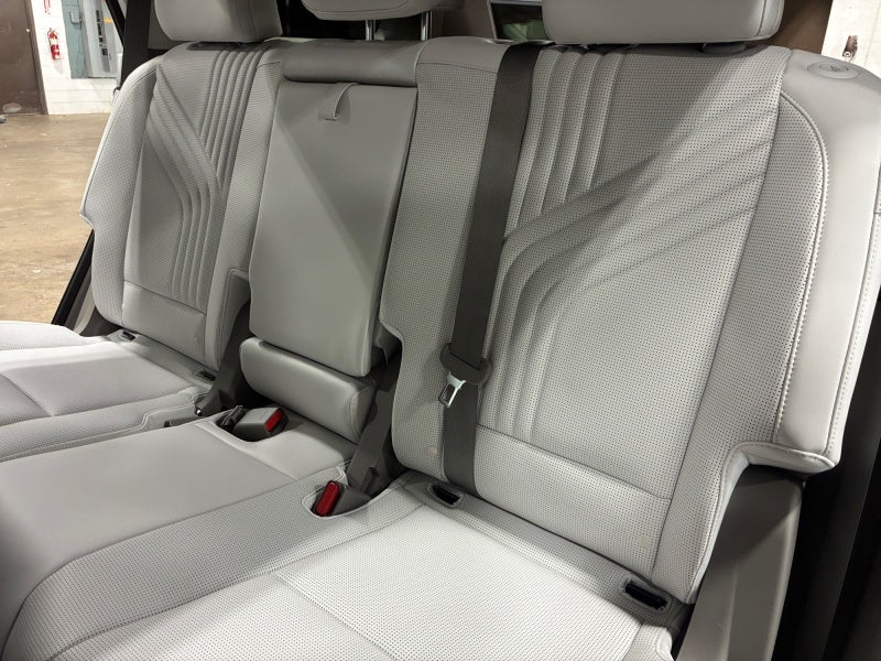 2026 Hyundai PALISADE HYBRID SEL Premium 8P