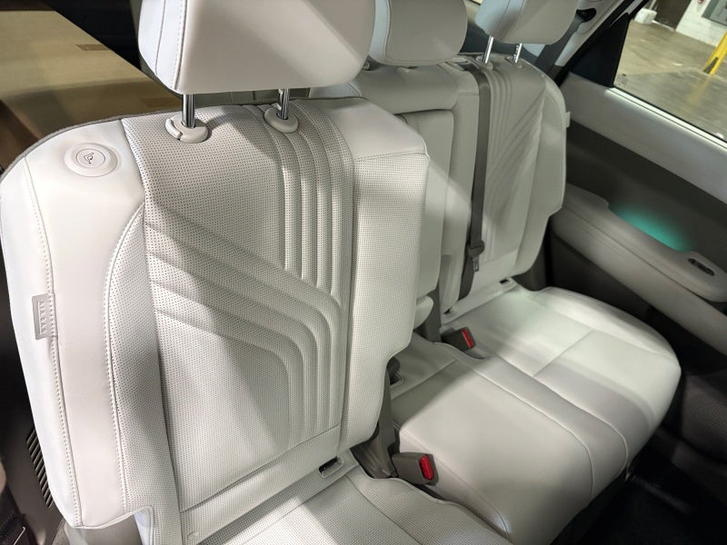 2026 Hyundai PALISADE HYBRID SEL Premium 8P