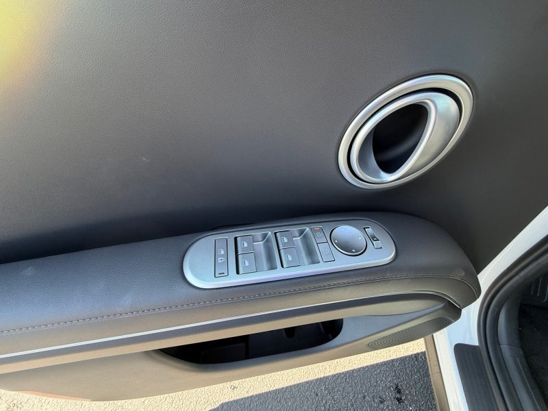 2027 Hyundai PALISADE HYBRID SEL 8P