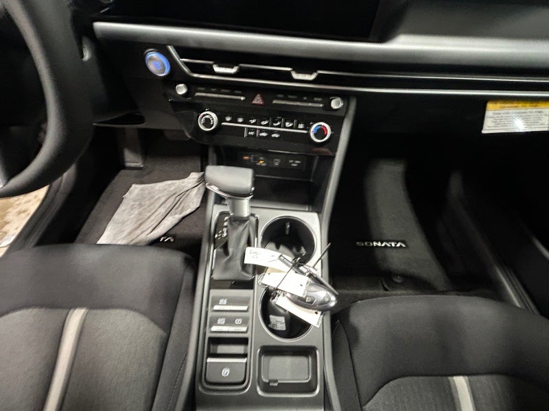 2026 Hyundai SONATA SE