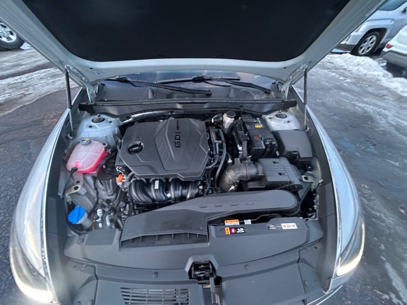 2023 Hyundai SONATA SE