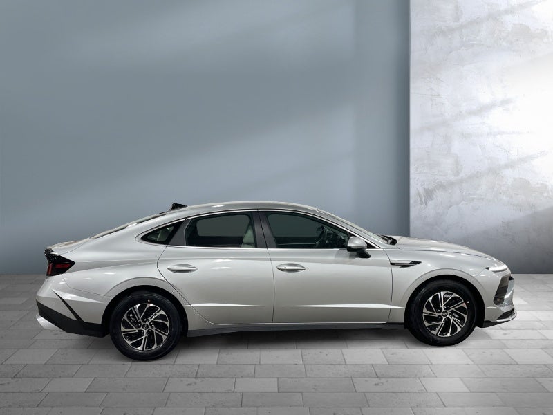 2026 Hyundai SONATA HYBRID Blue