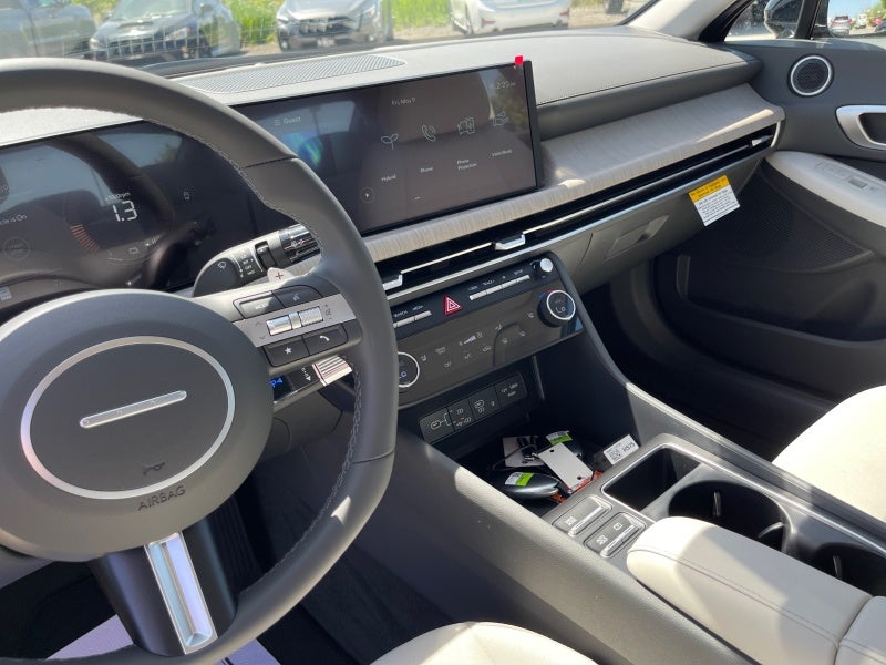 2025 Hyundai SONATA HYBRID SEL