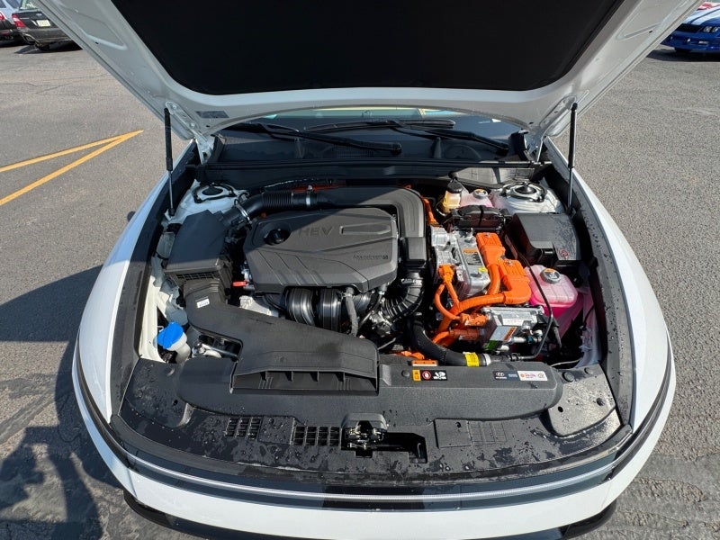 2025 Hyundai SONATA HYBRID Limited