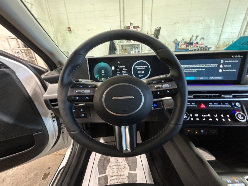 2027 Hyundai SONATA HYBRID Limited