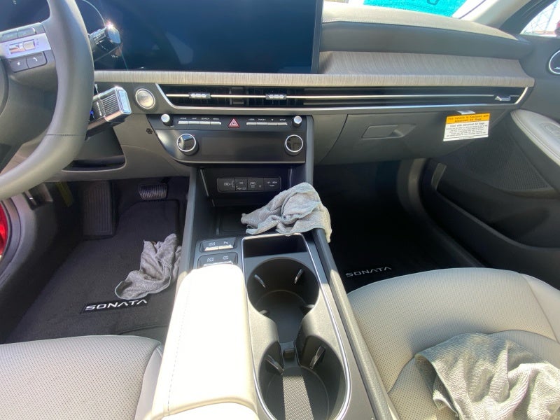 2025 Hyundai SONATA HYBRID Limited