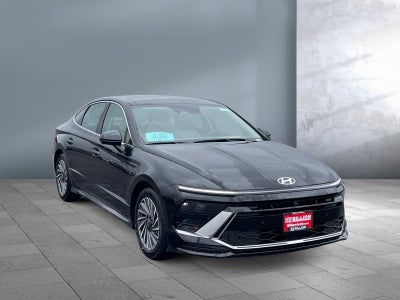2025 Hyundai SONATA HYBRID Limited
