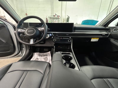 2027 Hyundai SONATA HYBRID Limited