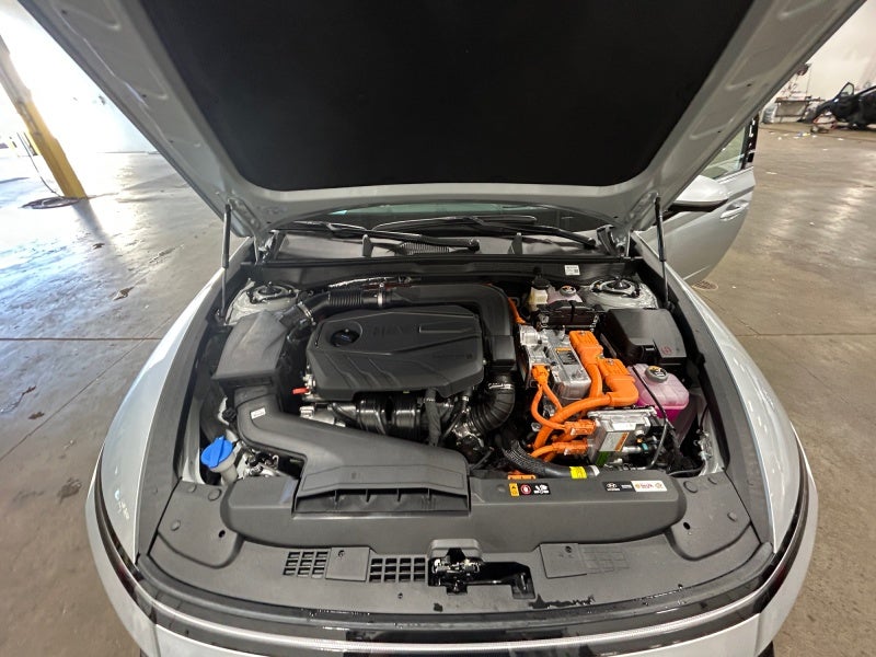 2027 Hyundai SONATA HYBRID Limited