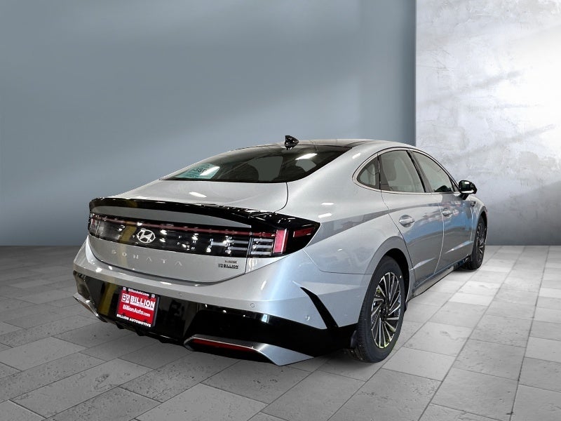 2027 Hyundai SONATA HYBRID Limited