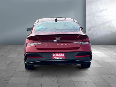 2025 Hyundai ELANTRA SEL Sport