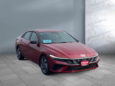 2025 Hyundai ELANTRA SEL Sport