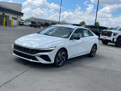 2025 Hyundai ELANTRA SEL Sport