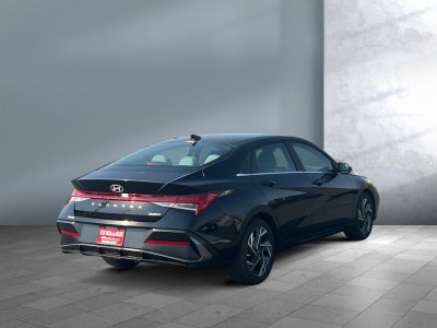 2025 Hyundai ELANTRA Limited