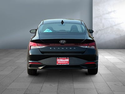 2023 Hyundai ELANTRA SEL