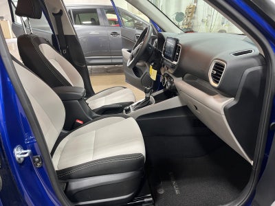 2023 Hyundai VENUE SEL