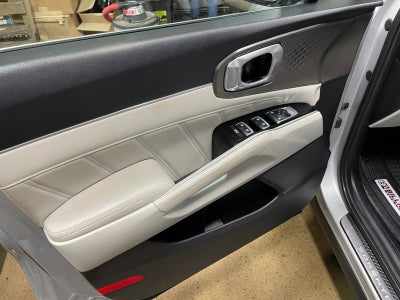 2022 Kia Sorento Plug-In Hybrid SX