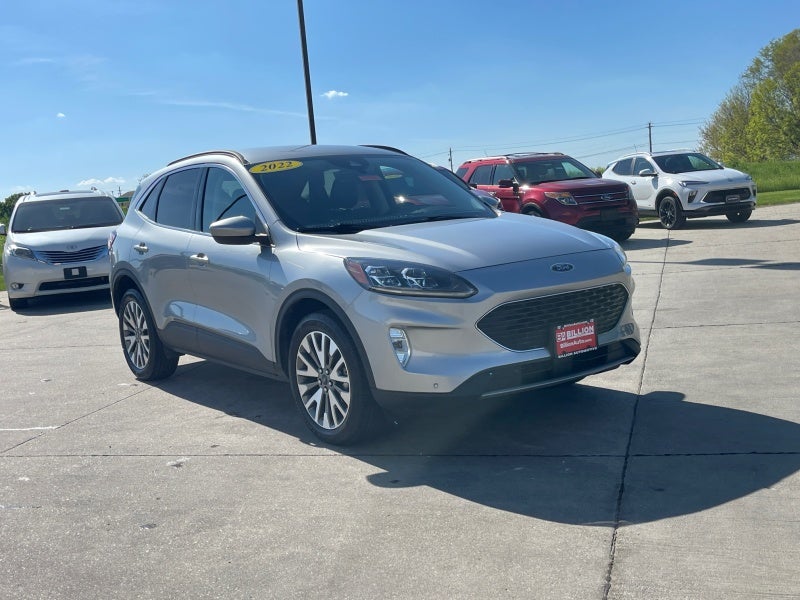 2022 Ford Escape Titanium