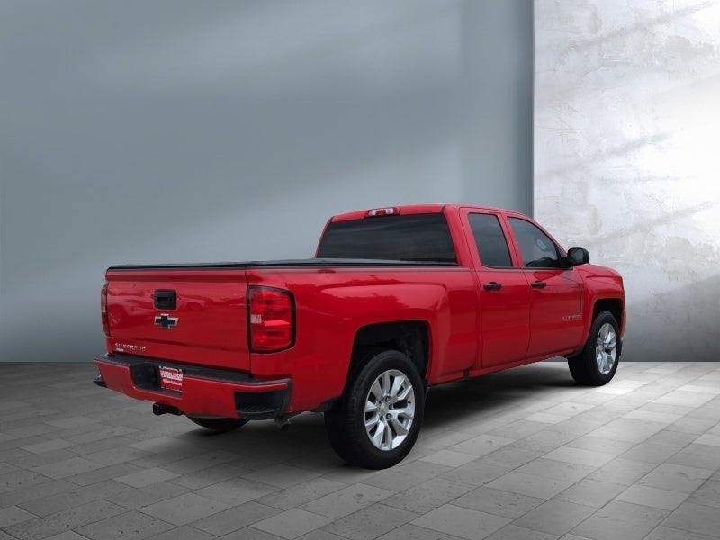 2018 Chevrolet Silverado 1500 Custom
