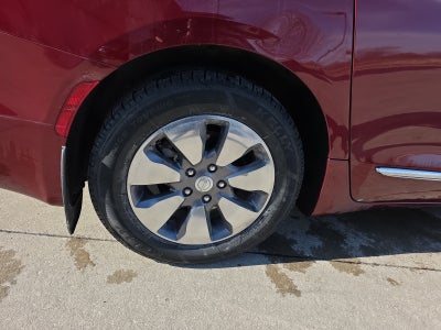 2017 Chrysler Pacifica Hybrid Platinum