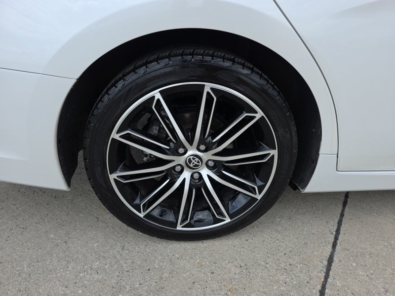2022 Toyota Avalon Touring