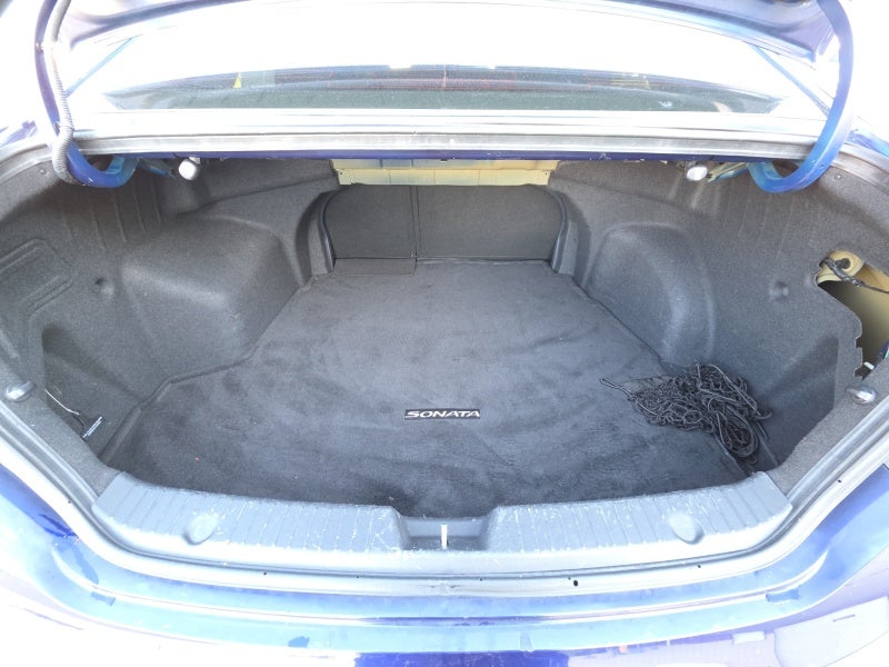 2011 Hyundai SONATA GLS